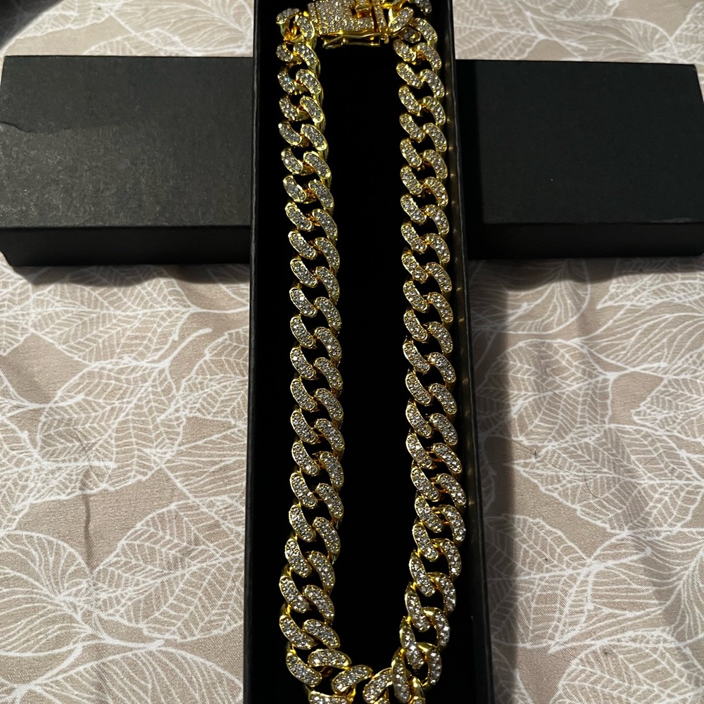 BRAND NEW 16” gold plated diamond chain OBO